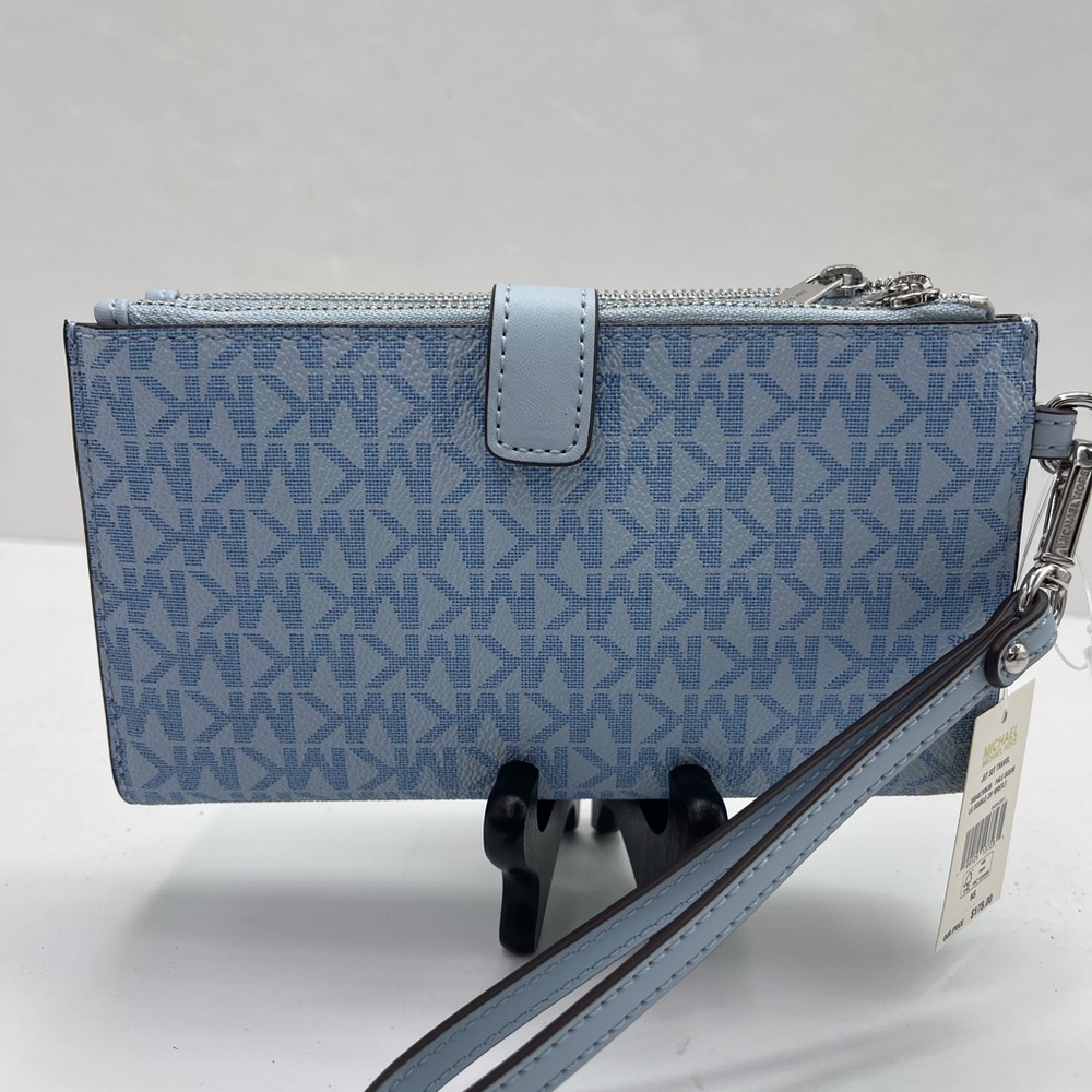 MICHAEL KORS JST Lg Double Zip Signature Logo Wristlet Wallet 
Pale Ocean 
NWT - Picture 4 of 16